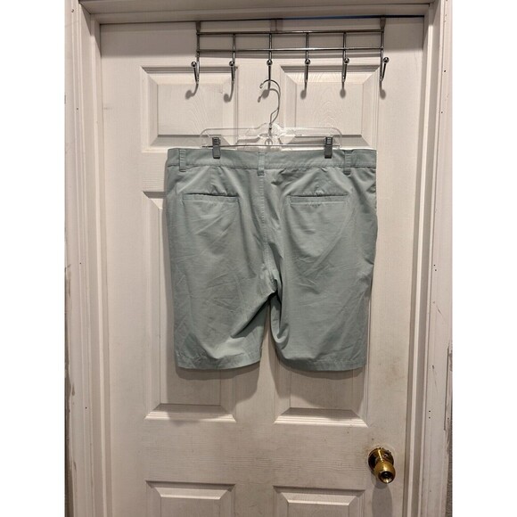 Travis Mathew Shorts Mens Green Blue Golf Tech Performance Casual - Picture 5 of 6